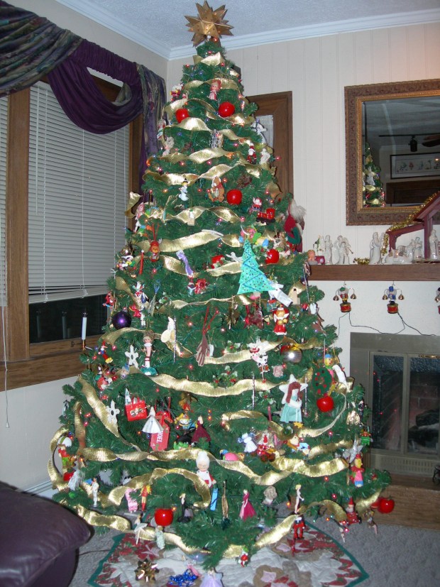 Well, glorioski, that's one gorgeous fake tree. (Barbara Ellis, The Denver Post)